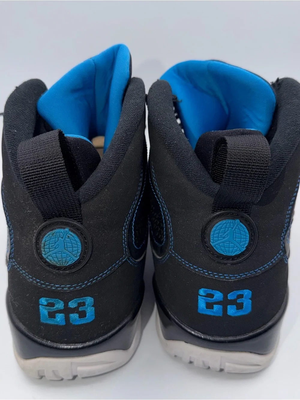 Air Jordan 9 Retro Size 12 Black-White-Photo Blue Used 302370-007
